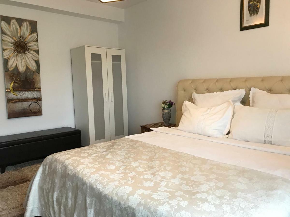 Calea Poienii Penthouse Apartment Brasov Luaran gambar